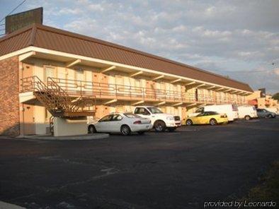 Kings Inn Lenoir City Exterior photo