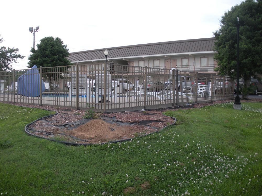Kings Inn Lenoir City Exterior photo