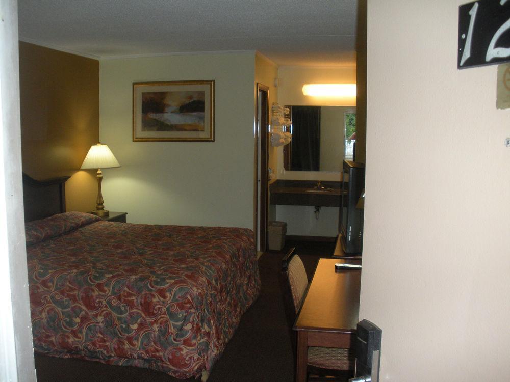 Kings Inn Lenoir City Exterior photo
